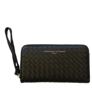 Adrienne Vittadini Black charging wristlet built in battery pack NE
